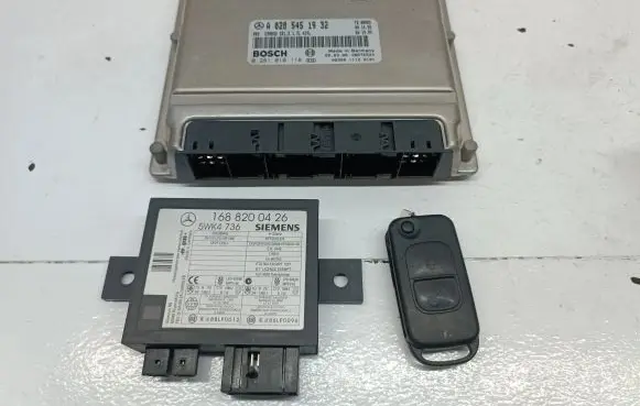 Mercedes-Benz A W168 Engine control unit/module A0285451932 0281010118 1688200426