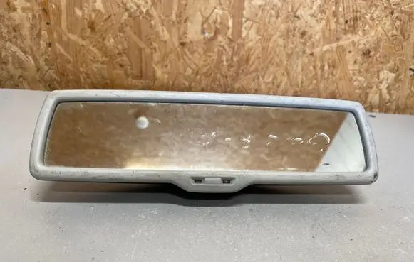 Volkswagen Golf VII Rear view mirror (interior) 026141