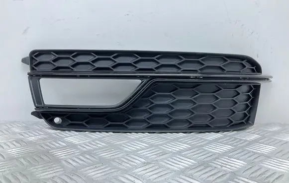 Audi A5 8T 8F Front fog light trim/grill 