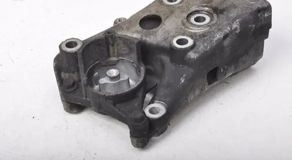 Citroen C5 Generator/alternator bracket 