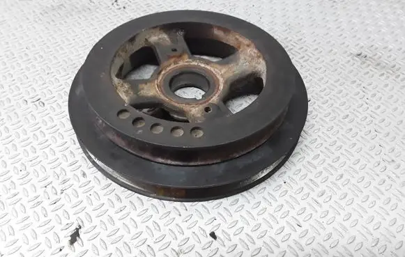 Nissan Almera Tino Crankshaft pulley