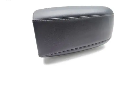 Volvo V40 Armrest 31403341 160090072