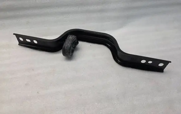 Volkswagen Golf VII Muffler mount bracket/holder 5Q0253144AH