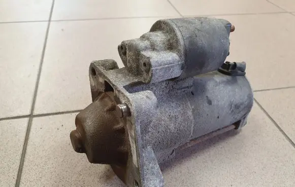 Volvo V70 Starter motor 31268035 6G9N11000JB