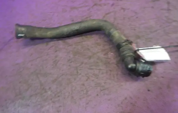 Volkswagen Golf V Engine coolant pipe/hose 1K0122291J