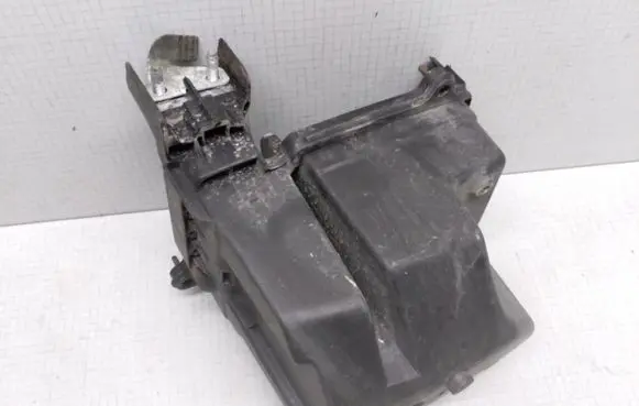 Peugeot Boxer Other engine bay part
