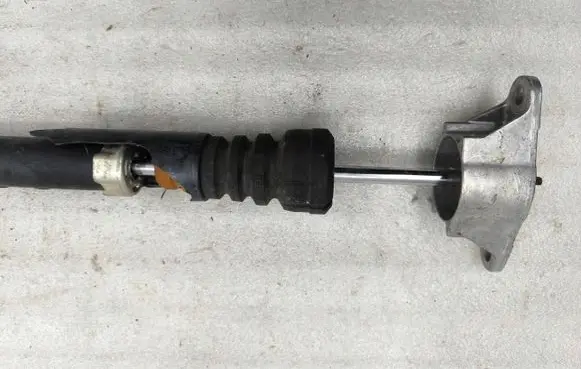 Mazda CX-3 Rear shock absorber/damper KA148KT090