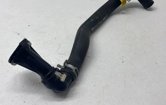KIA Sportage Engine coolant pipe/hose 25410D3700 370L