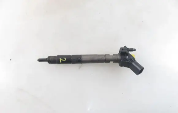 Audi A6 S6 C6 4F Fuel injector 0445115019 059130277R