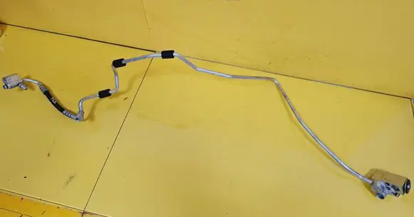 Volkswagen Golf V Air conditioning (A/C) pipe/hose 1K0820741BD