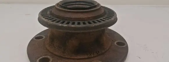 Ford Transit Rear wheel bearing hub 