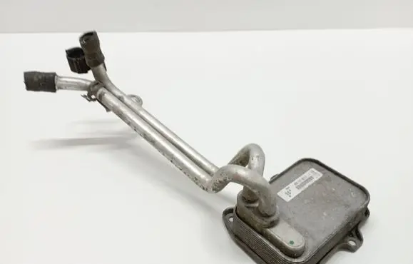 Volkswagen Jetta V Oil filter mounting bracket 03C117021J