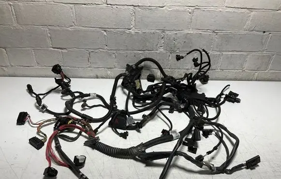 BMW 6 F06 Gran coupe Engine installation wiring loom 8614673 E2B232