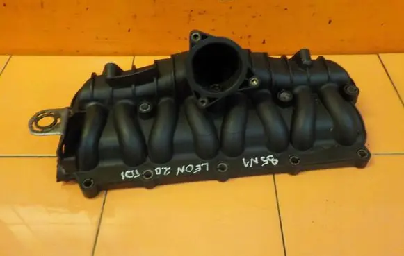 Seat Leon (1P) Intake manifold 03G129711AF SSACY