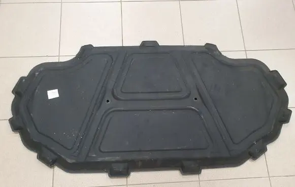 Engine bonnet/hood sound/heat insulation