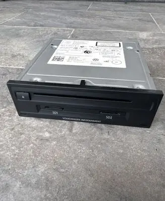 Audi A4 S4 B9 GPS navigation control unit/module 3Q0035876