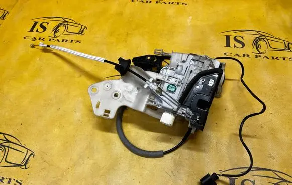 Porsche Cayenne (92A) Front door exterior handle/bracket 7P5839885B 8J1837016B 5N0837885