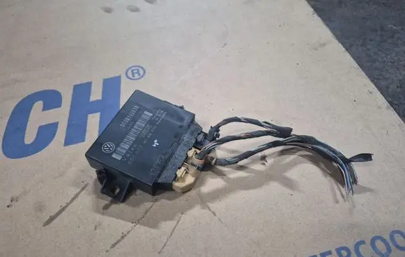 Volkswagen PASSAT B6 Parking PDC control unit/module 3C0919283B 601903 04533322