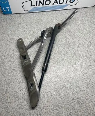 BMW 5 E39 Tailgate/trunk/boot hinge 8159397