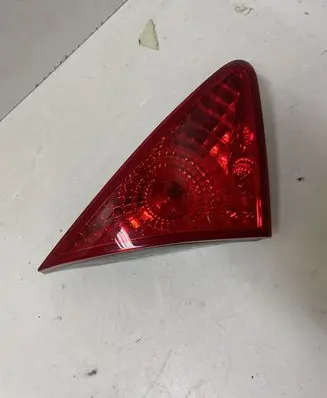 Peugeot 3008 I Tailgate rear/tail lights 26030104