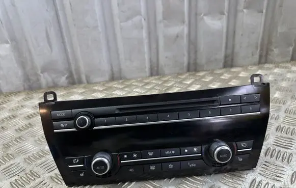 BMW 7 F01 F02 F03 F04 Climate control unit 9241226 90025254007
