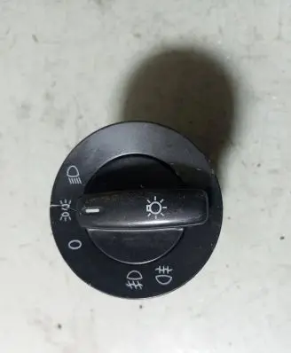 Volkswagen Touran I Light switch 1T0941431Q