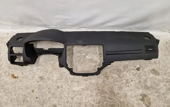 Ford C-MAX I Dashboard 6M51R04305