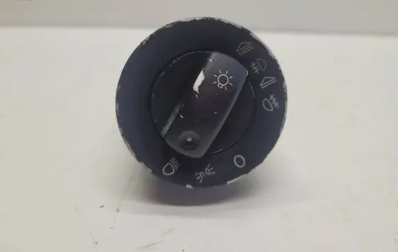 Audi A4 S4 B6 8E 8H Light switch 8E0941531A 04053520