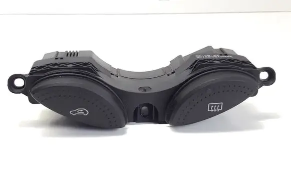 Ford Focus Windscreen/window heater switch 98AG18C621AF