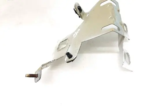 Toyota Proace Fender mounting bracket SU001A7353