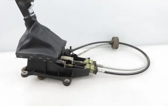 Opel Astra H Gear shifter/selector 55350247DQ