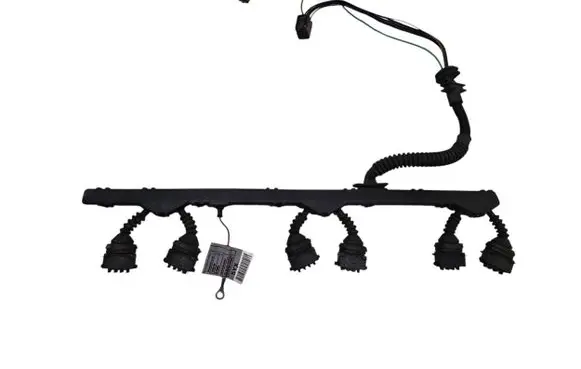 BMW 5 E39 Fuel injector wires 1439189
