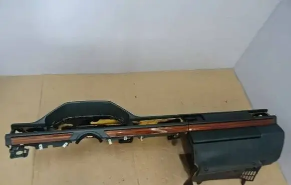 Mercedes-Benz E W124 Dashboard