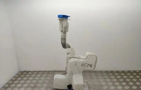 Audi Q2 - Windshield washer fluid reservoir/tank 5Q0955449BN 1K6955651 6R0955681