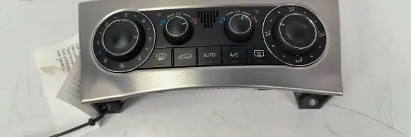 Mercedes-Benz C W203 Climate control/heater control trim A2038304085