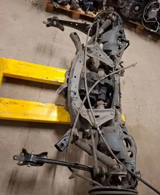 Toyota RAV 4 (XA40) Rear axle beam with reductor 4853142500