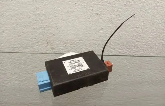 Peugeot 307 CC Alarm control unit/module 9650242080 E2021027 41009633