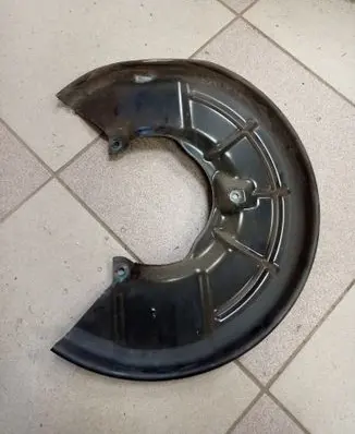 Buick Encore I Front brake disc dust cover plate 95286840
