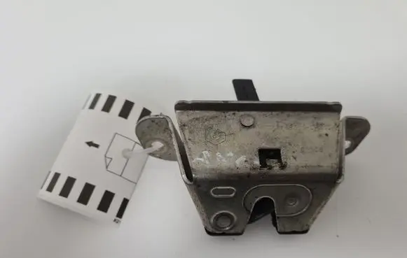 Toyota Aygo AB10 Tailgate/trunk/boot lock/catch/latch 693500H010