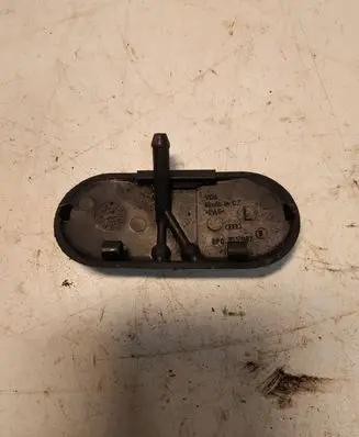 Audi A3 S3 8P Windshield washer spray nozzle 8P0955987