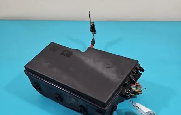Volvo V50 Fuse box set 30737019 IMPRK1431291