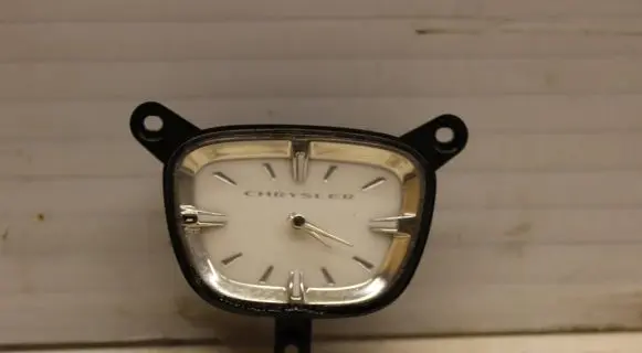 Chrysler Town u0026 Country V Clock 56046741AA