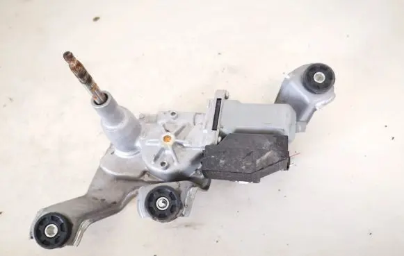 Toyota Urban Cruiser (XP110) Rear window wiper motor 8513052150 85130-52150