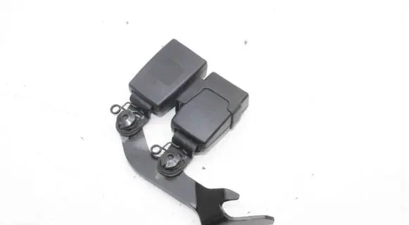 Audi A8 S8 D4 4H Middle seatbelt buckle (rear) 4H0857740