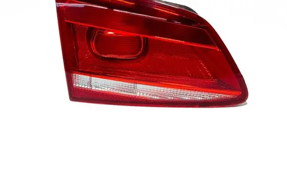 Volkswagen PASSAT B7 Tailgate rear/tail lights 3AF945093M 16431