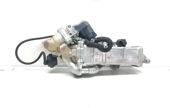 BMW 5 F10 F11 EGR valve cooler 7822350