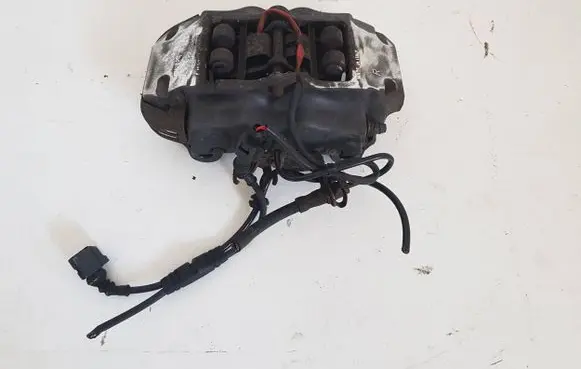 Audi Q7 4L Rear brake caliper 207673042