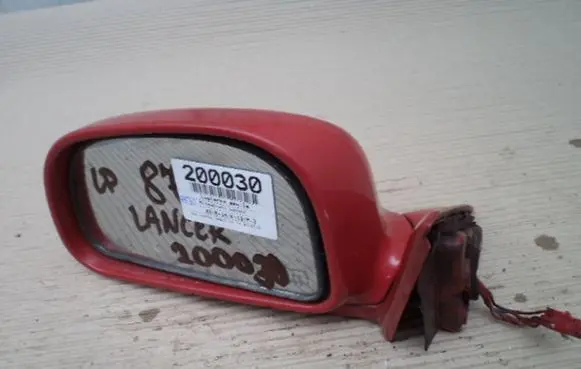 Mitsubishi Lancer Front door electric wing mirror