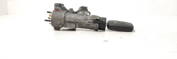 Audi A6 S6 C5 4B Ignition lock 4B0905851