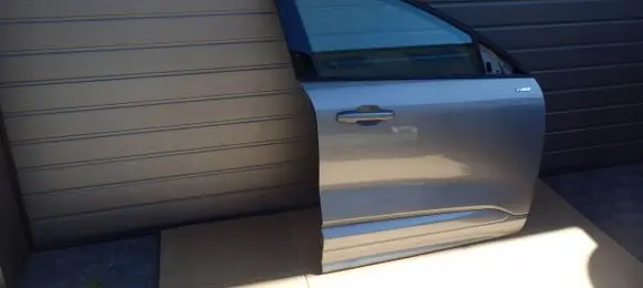 Ford Kuga III Front door
